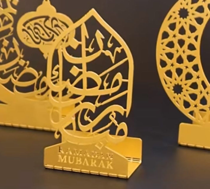 Ramadan Mubarak stand
